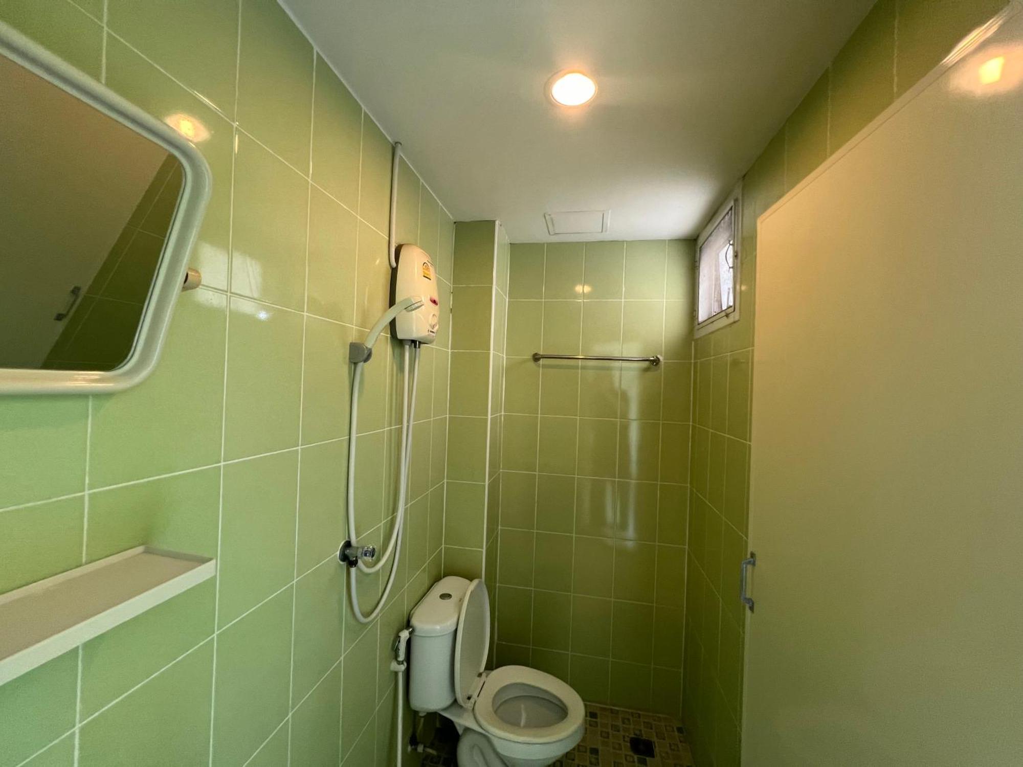 Bonita House Ξενοδοχείο Μπανγκόκ Εξωτερικό φωτογραφία