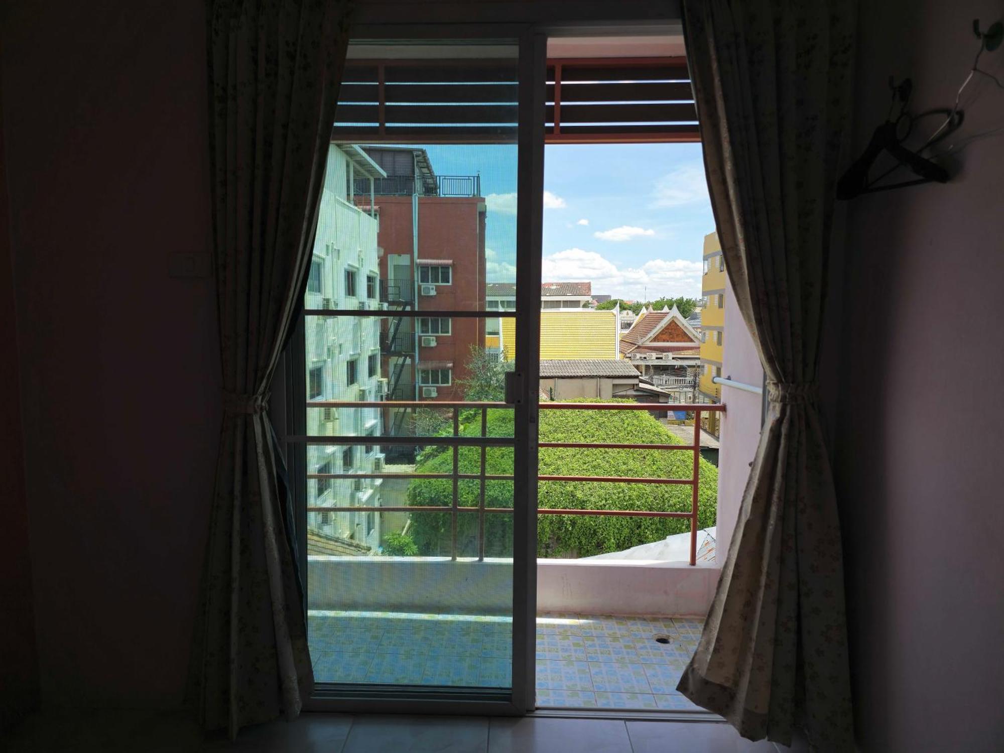 Bonita House Ξενοδοχείο Μπανγκόκ Εξωτερικό φωτογραφία